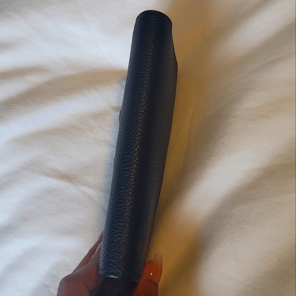 Ferragamo Wallet with Chain - Picture 3 of 6